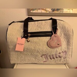 NWT Juicy Couture Vintage Dreams Weekender Duffel Bag in Angel, Chocolate & Pink